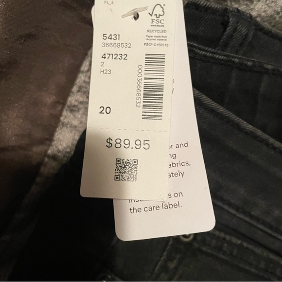 Skinny Jeans - Picture 3 of 4